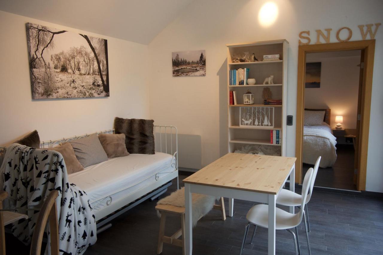 L'Ancienne Poste - Chambres D'Hotes Et Table De Degustation Marloie Eksteriør bilde
