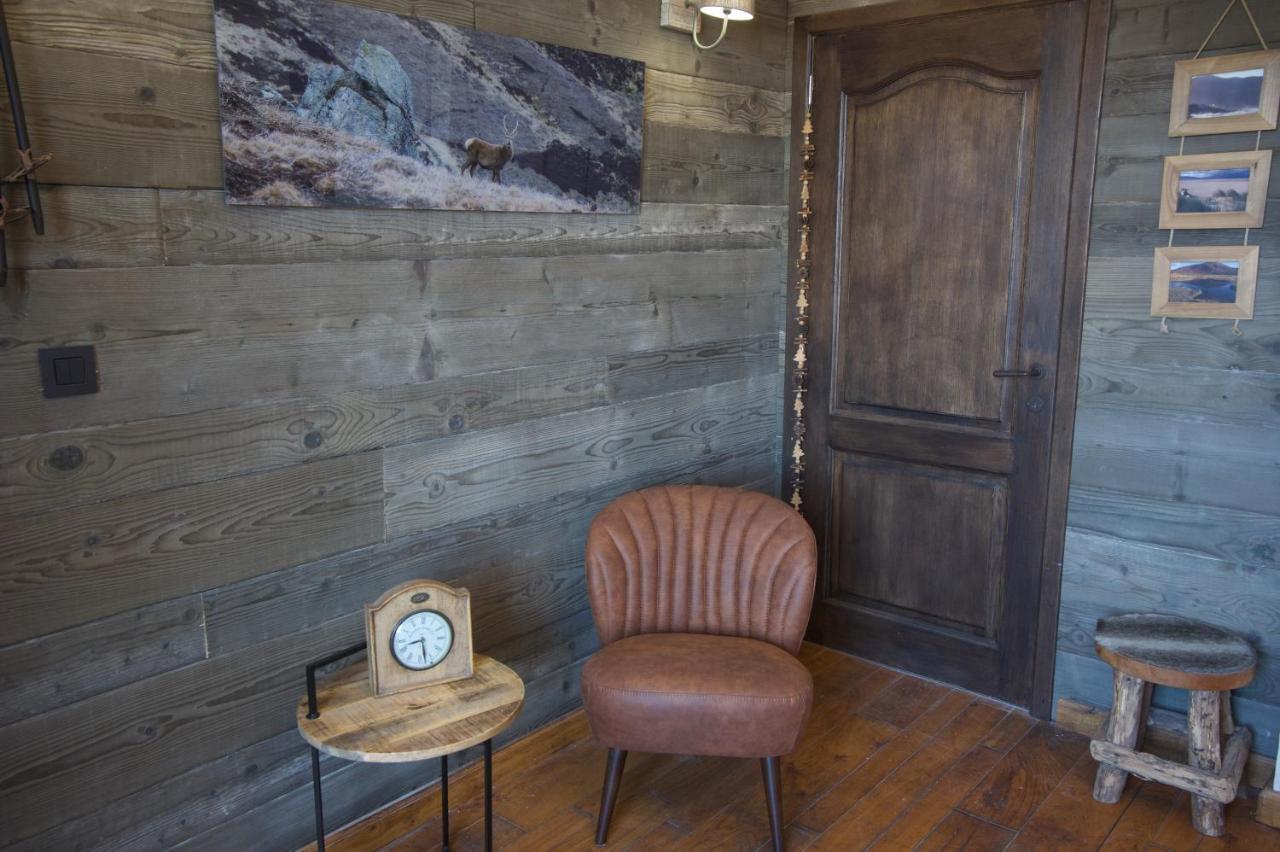 L'Ancienne Poste - Chambres D'Hotes Et Table De Degustation Marloie Eksteriør bilde