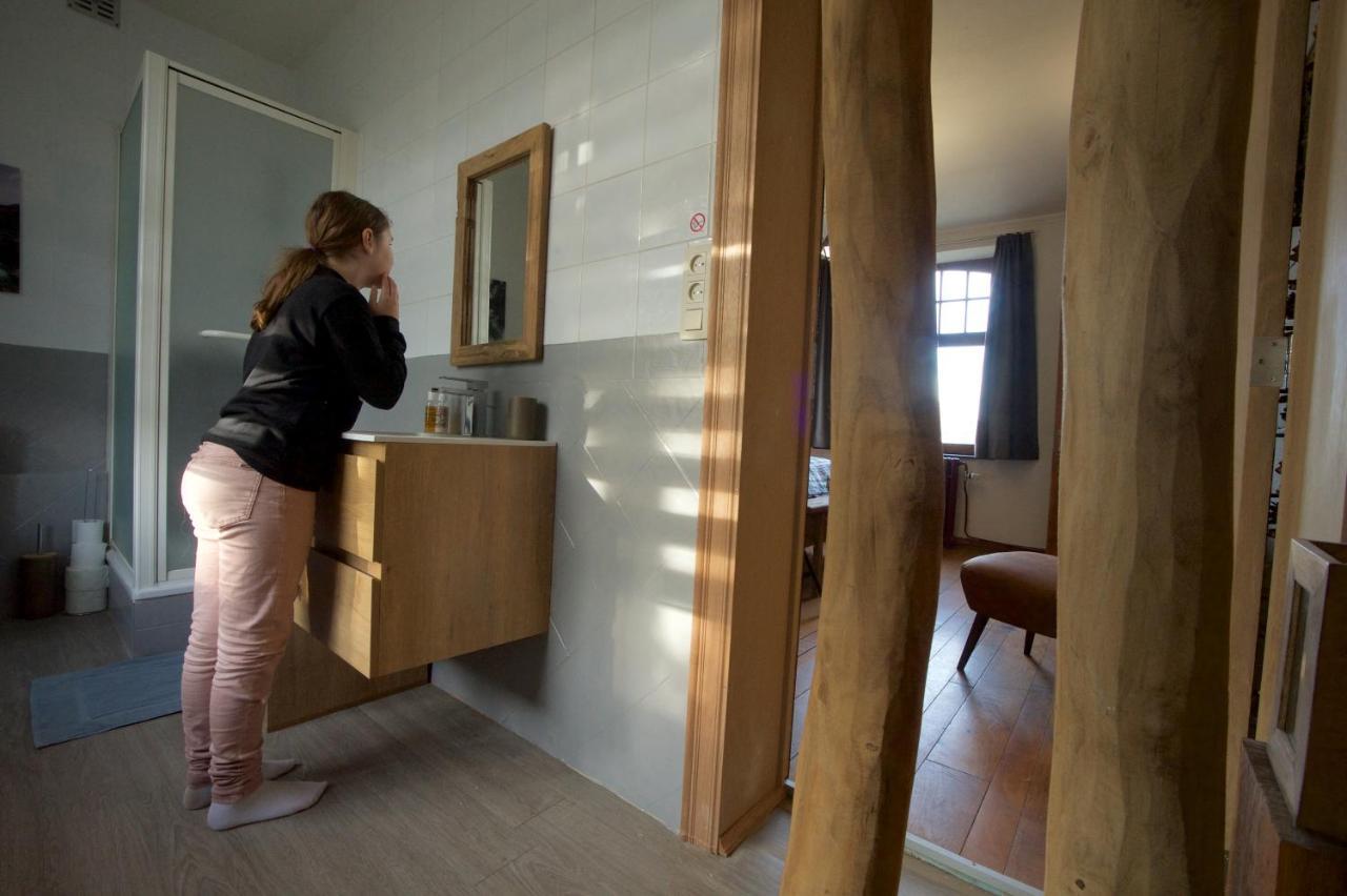 L'Ancienne Poste - Chambres D'Hotes Et Table De Degustation Marloie Eksteriør bilde